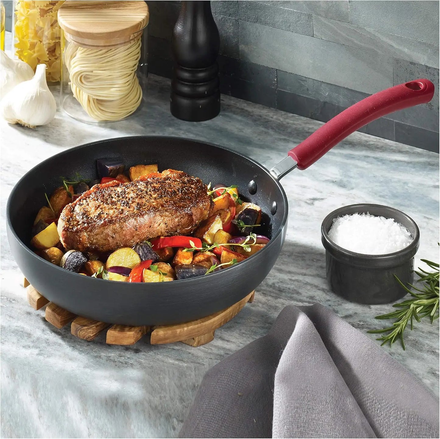 Ultimate Hard Anodized Nonstick Cookware12 Piece